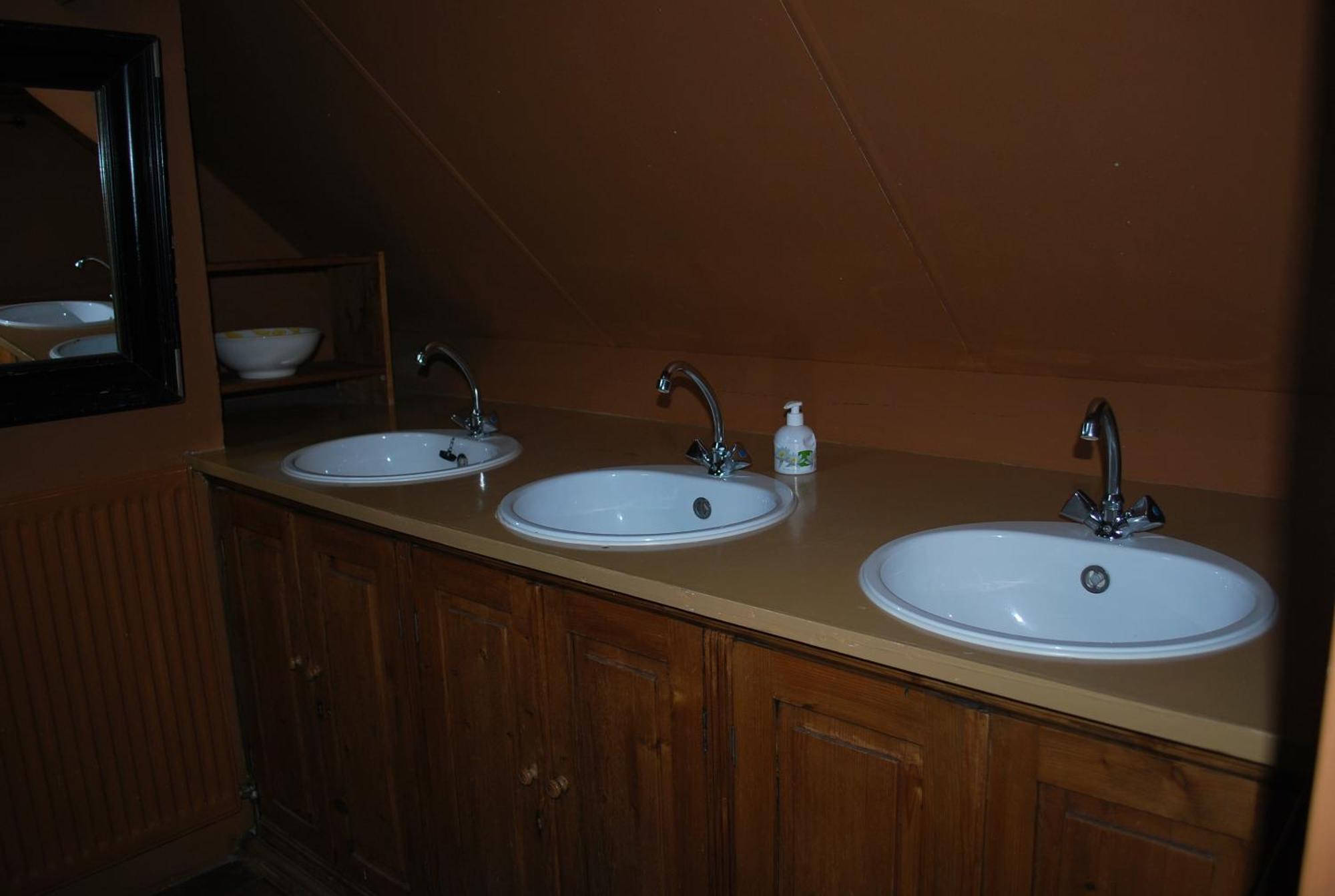 Orshof Hotel Opglabbeek Bagian luar foto