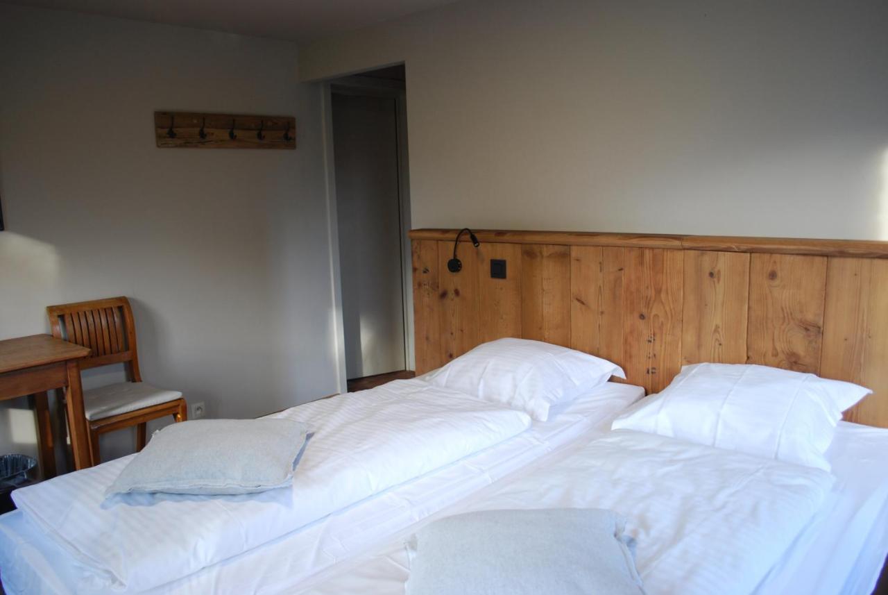 Orshof Hotel Opglabbeek Bagian luar foto